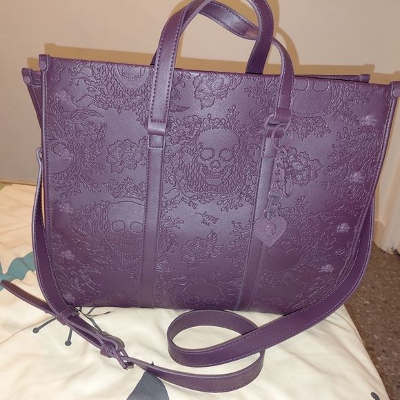 Betsey Johnson Handbags - Betsey Johnson Xomattie tote bag Purple Plum Color
